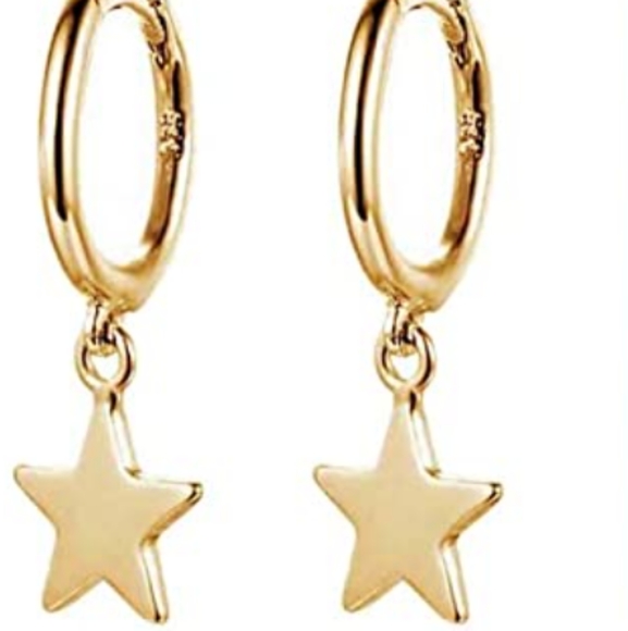 New Star Charms Hoop Earrings Gold Flutter Charm Design Summer Stars NWT - Picture 3 of 5
